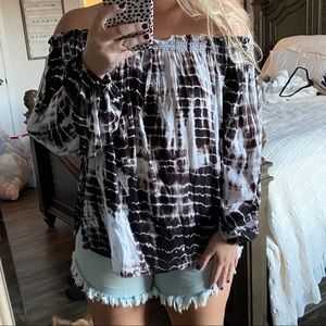 Off the shoulder Tie Dye Top